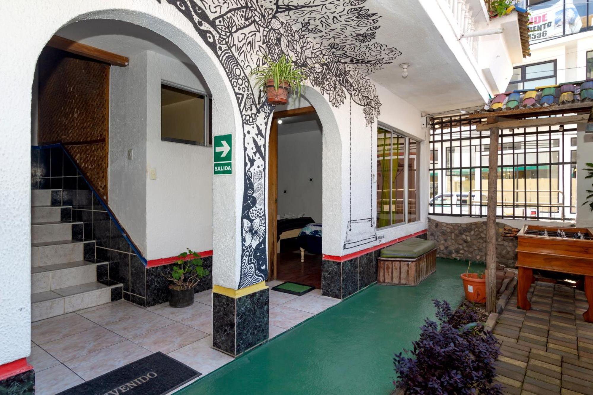 Santa Cruz Backpackers Hostal Baños Екстериор снимка